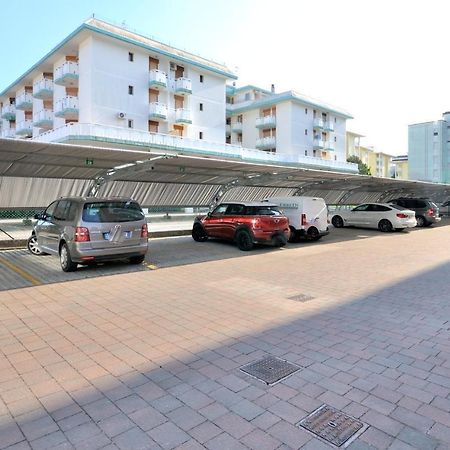 Condominio Malta Bibione Luaran gambar